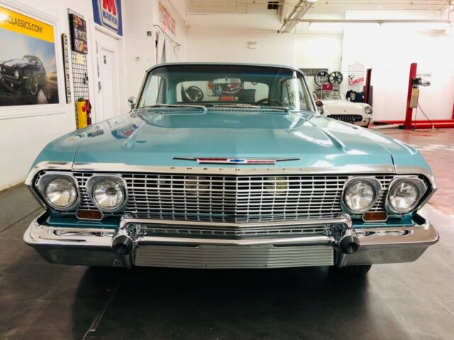 Chevrolet Impala 1963 image number 26