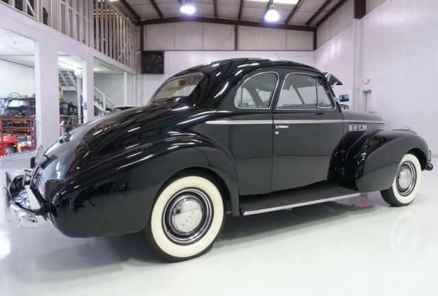 Buick Special 1940 image number 14