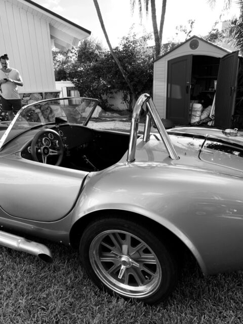 Shelby Cobra 1965 image number 15