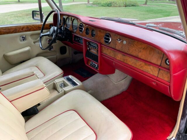 Rolls-Royce Silver Shadow 1979 image number 21