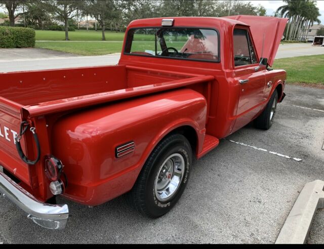 Chevrolet C-10 1968 image number 29