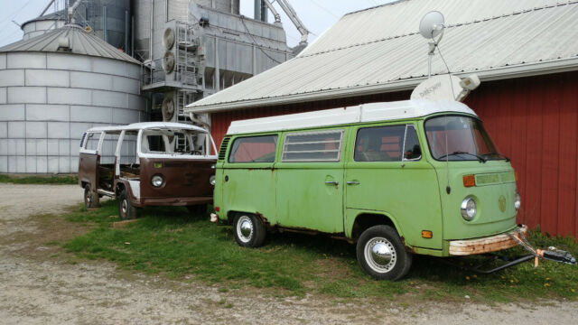 Volkswagen Bus/Vanagon 1978 image number 1