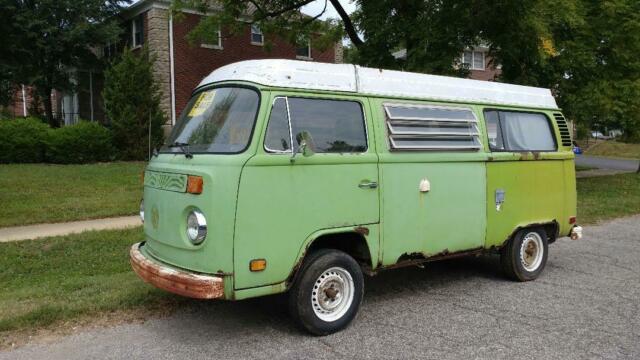 Volkswagen Bus/Vanagon 1978 image number 10