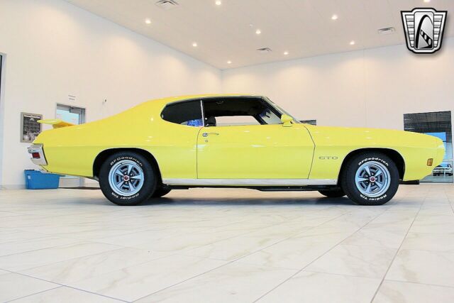 Pontiac GTO 1970 image number 43