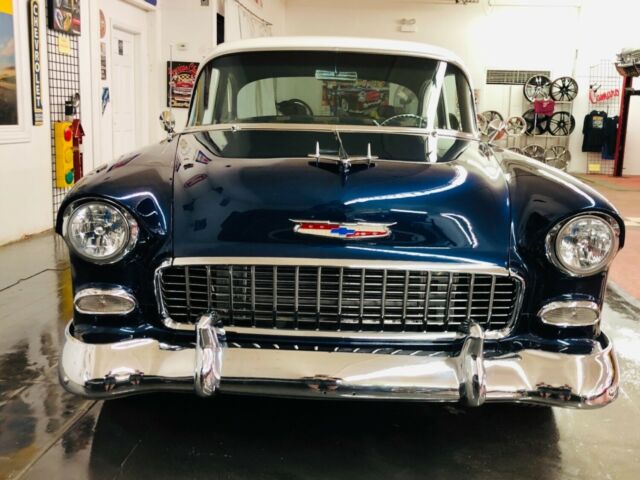 Chevrolet Bel Air/150/210 1955 image number 30