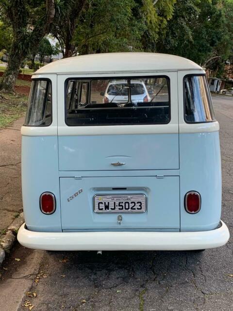 Volkswagen Bus/Vanagon 1974 image number 4