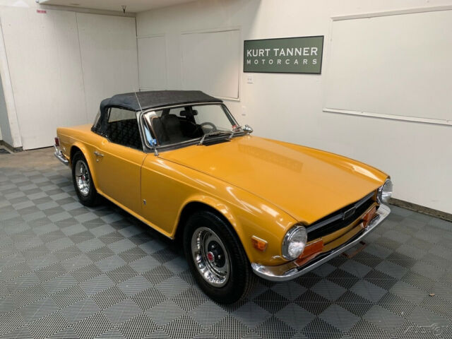 Triumph TR-6 1972 image number 18