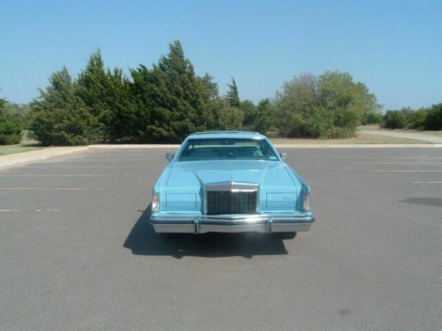 Lincoln Continental 1979 image number 13