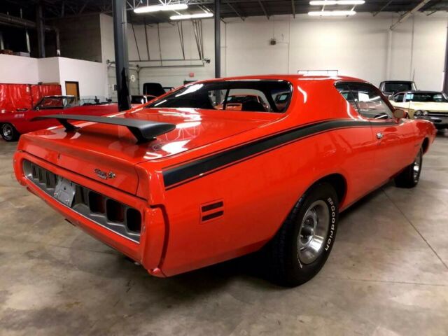 Dodge Charger 1971 image number 11