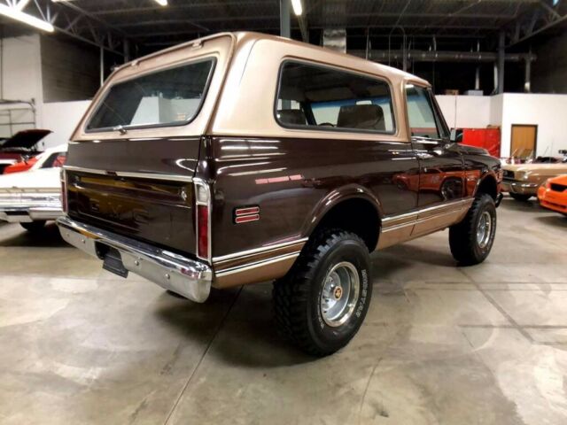 GMC Jimmy 1972 image number 30