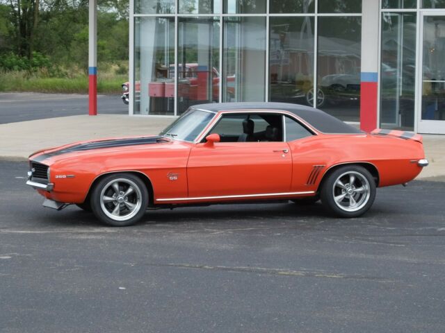 Chevrolet Camaro 1969 image number 2