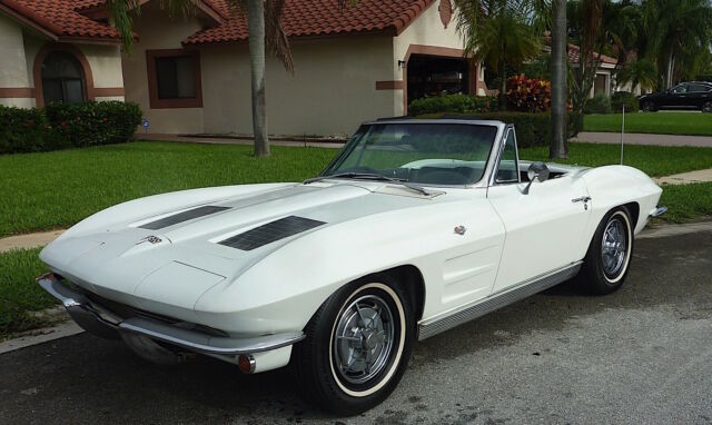 Chevrolet Corvette 1963 image number 0