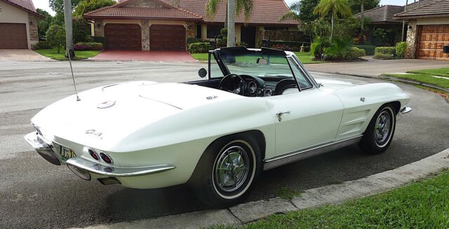 Chevrolet Corvette 1963 image number 27