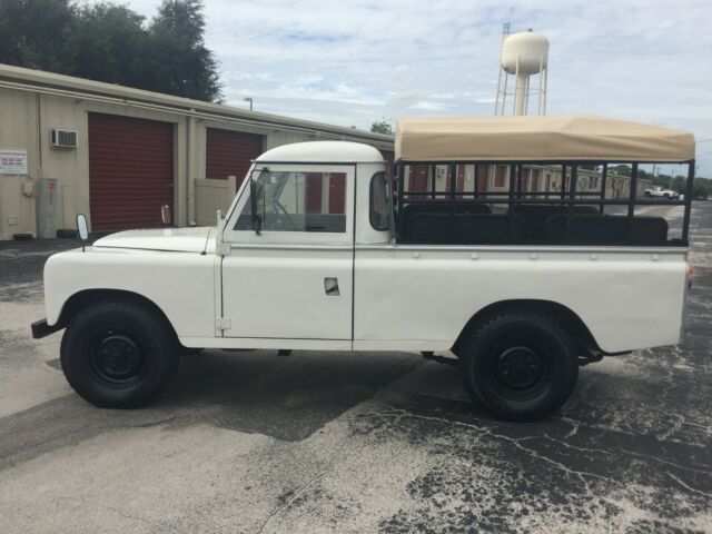 Land Rover Defender 1978 image number 29