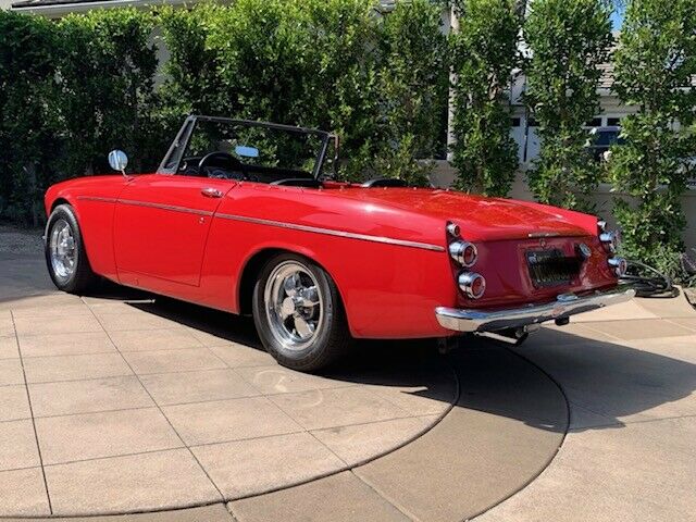 Datsun Roadster 1600 Fairlady 1966 image number 10