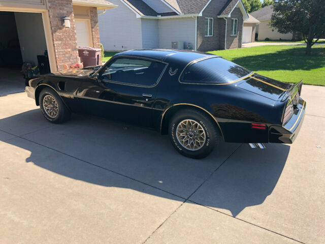 Pontiac Trans Am 1977 image number 30