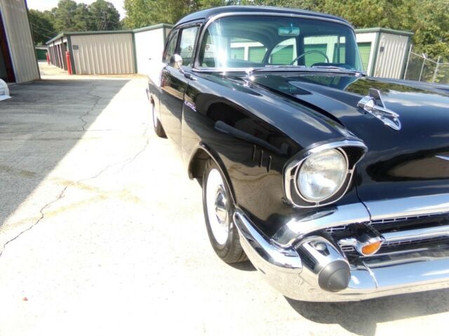 Chevrolet Bel Air/150/210 1957 image number 33