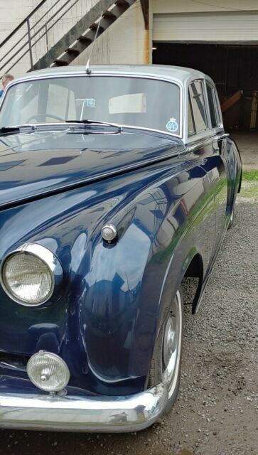 Rolls-Royce Silver Cloud 1960 image number 2