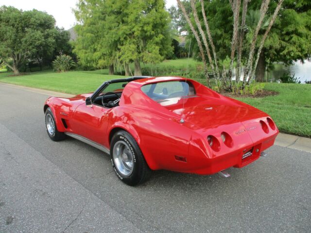 Chevrolet Corvette 1974 image number 1