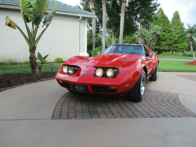 Chevrolet Corvette 1974 image number 16