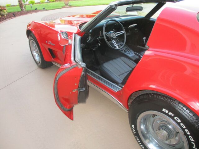 Chevrolet Corvette 1974 image number 29