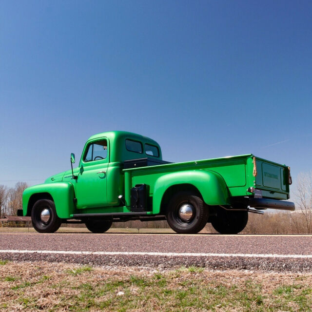 International Harvester R110 3/4-ton 1952 image number 22