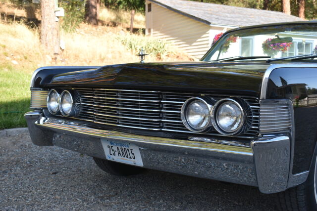 Lincoln Continental 1965 image number 11