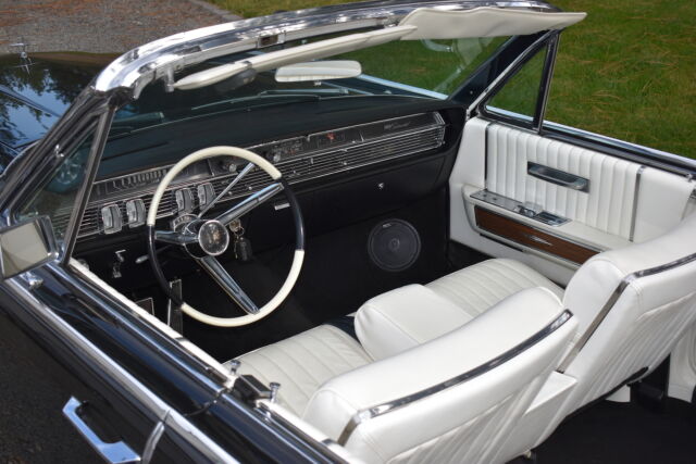 Lincoln Continental 1965 image number 19