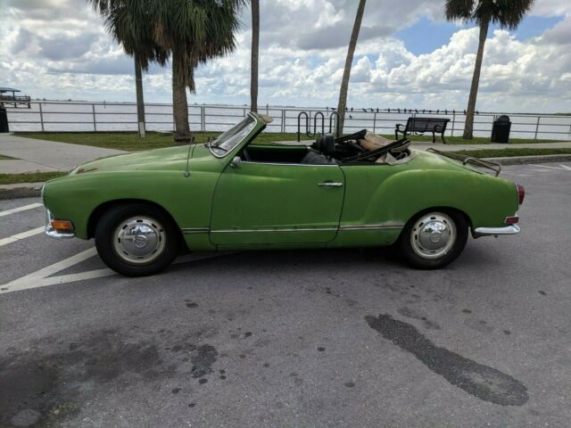 Volkswagen Karmann Ghia 1971 image number 1