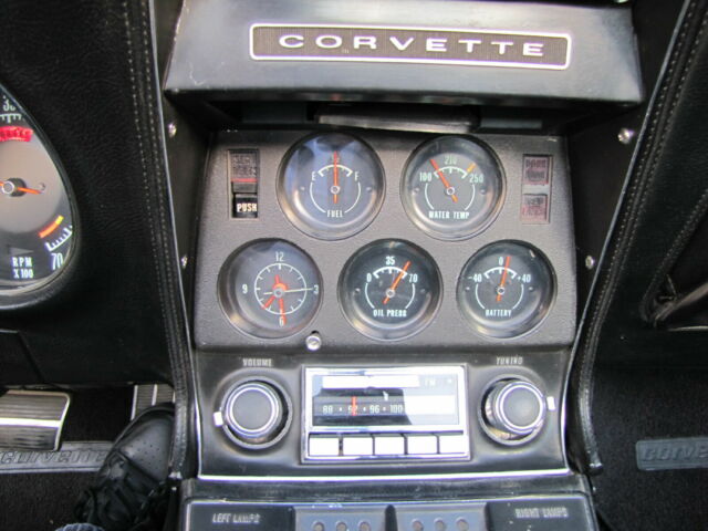 Chevrolet Corvette 1970 image number 11