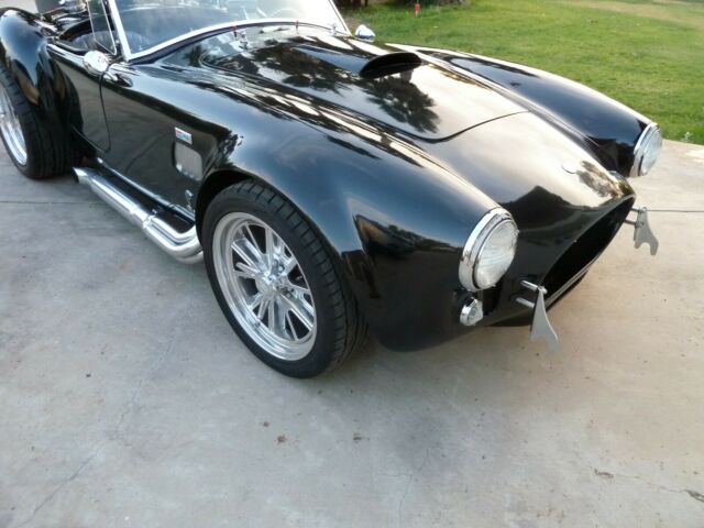 Shelby Cobra 1965 image number 29