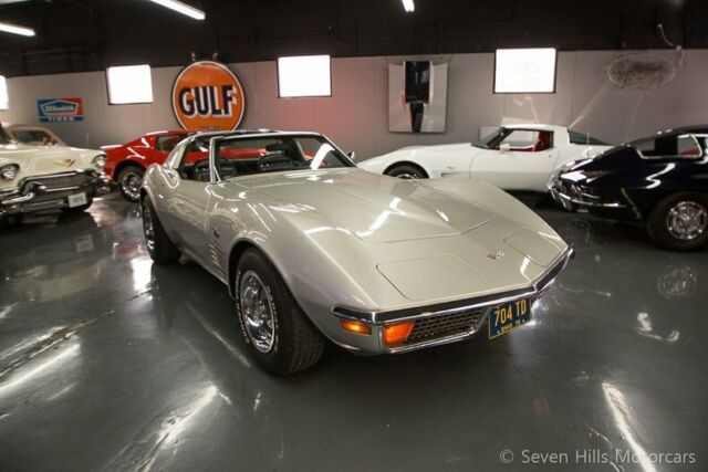 Chevrolet Corvette 1972 image number 22