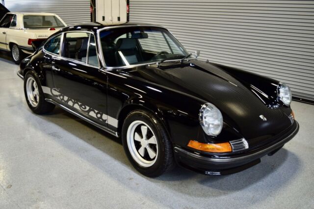 Porsche 911 1972 image number 28