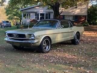 Ford Mustang 1966 image number 28