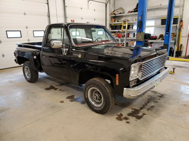 Chevrolet C-10 1976 image number 12