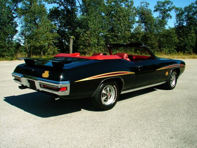 Pontiac GTO 1970 image number 1