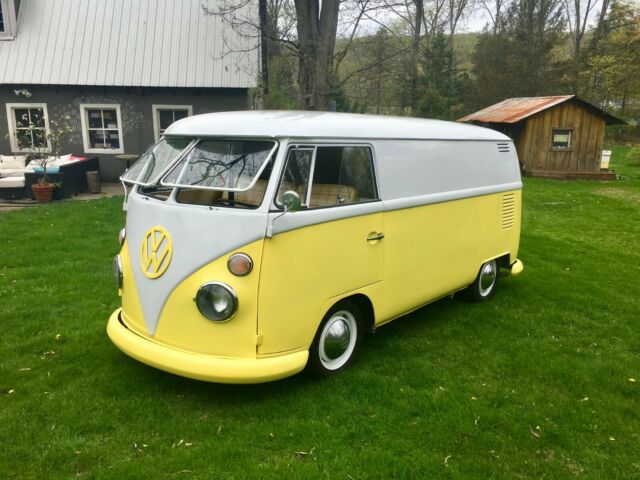 Volkswagen Bus/Vanagon 1965 image number 2