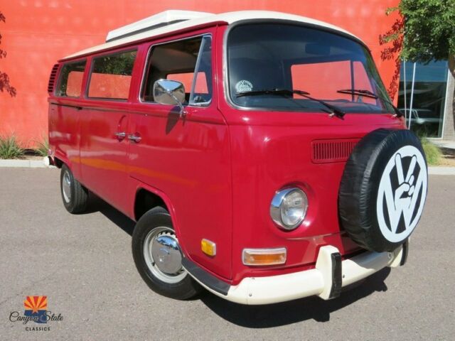 Volkswagen Bus/Vanagon 1972 image number 0