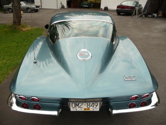 Chevrolet Corvette 1967 image number 2