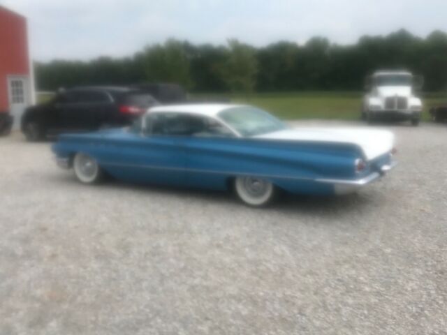 Buick LeSabre 1960 image number 21