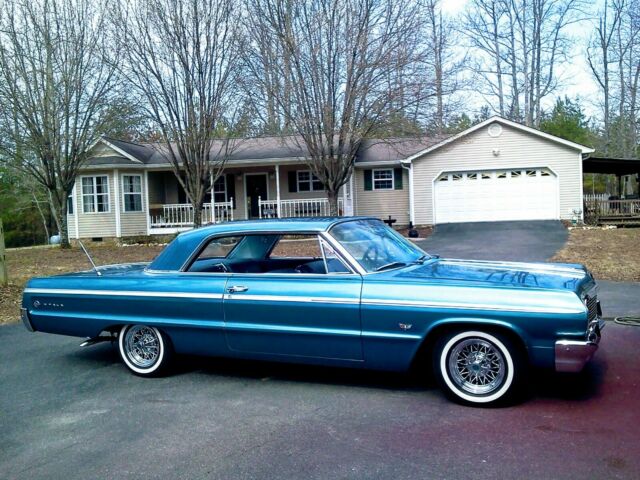 Chevrolet Impala 1964 image number 0