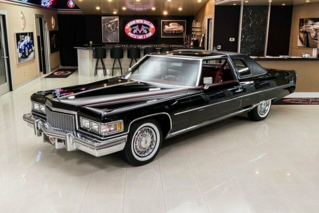 Cadillac DeVille 1975 image number 28