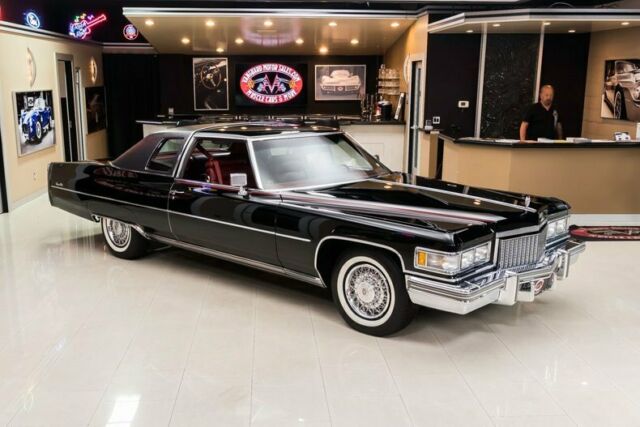 Cadillac DeVille 1975 image number 32