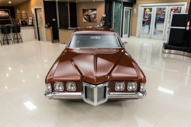 Pontiac Grand Prix 1969 image number 30