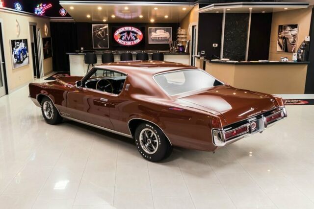 Pontiac Grand Prix 1969 image number 39