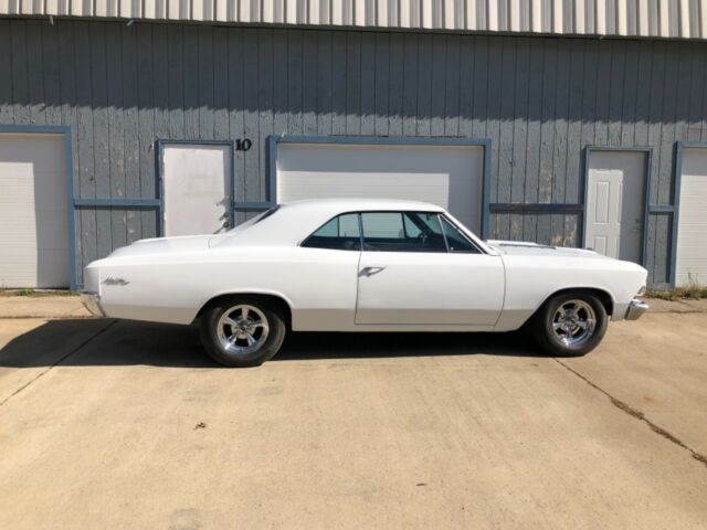 Chevrolet Chevelle 1966 image number 0