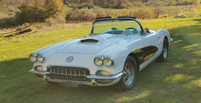 Chevrolet Corvette 1959 image number 25