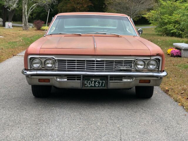 Chevrolet Impala 1966 image number 1