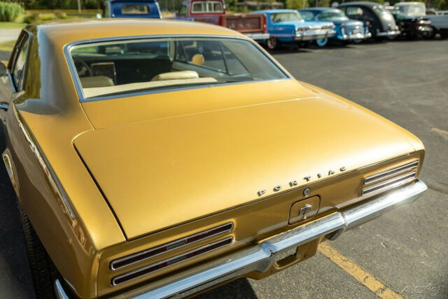 Pontiac Firebird 1967 image number 14