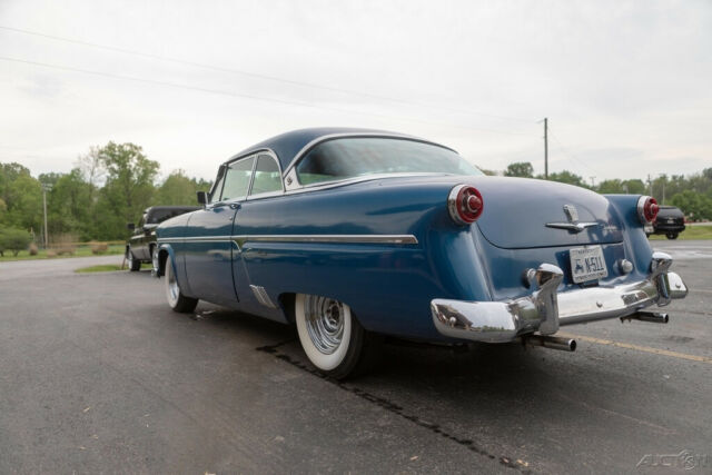 Ford Crestline 1954 image number 35